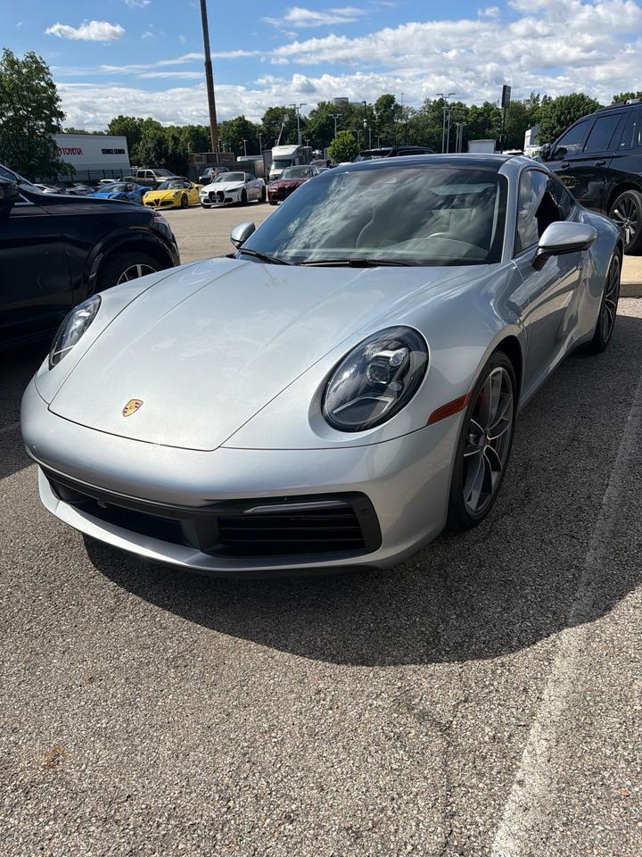 2020 Porsche 911 Carrera 4S