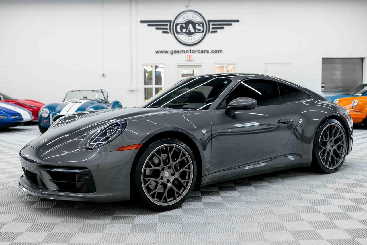 2020 Porsche 911 Carrera 4S