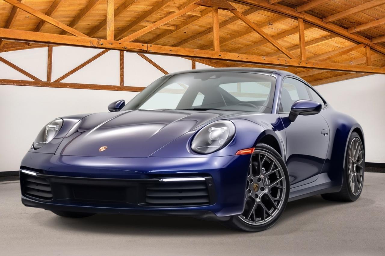 2020 Porsche 911 Carrera