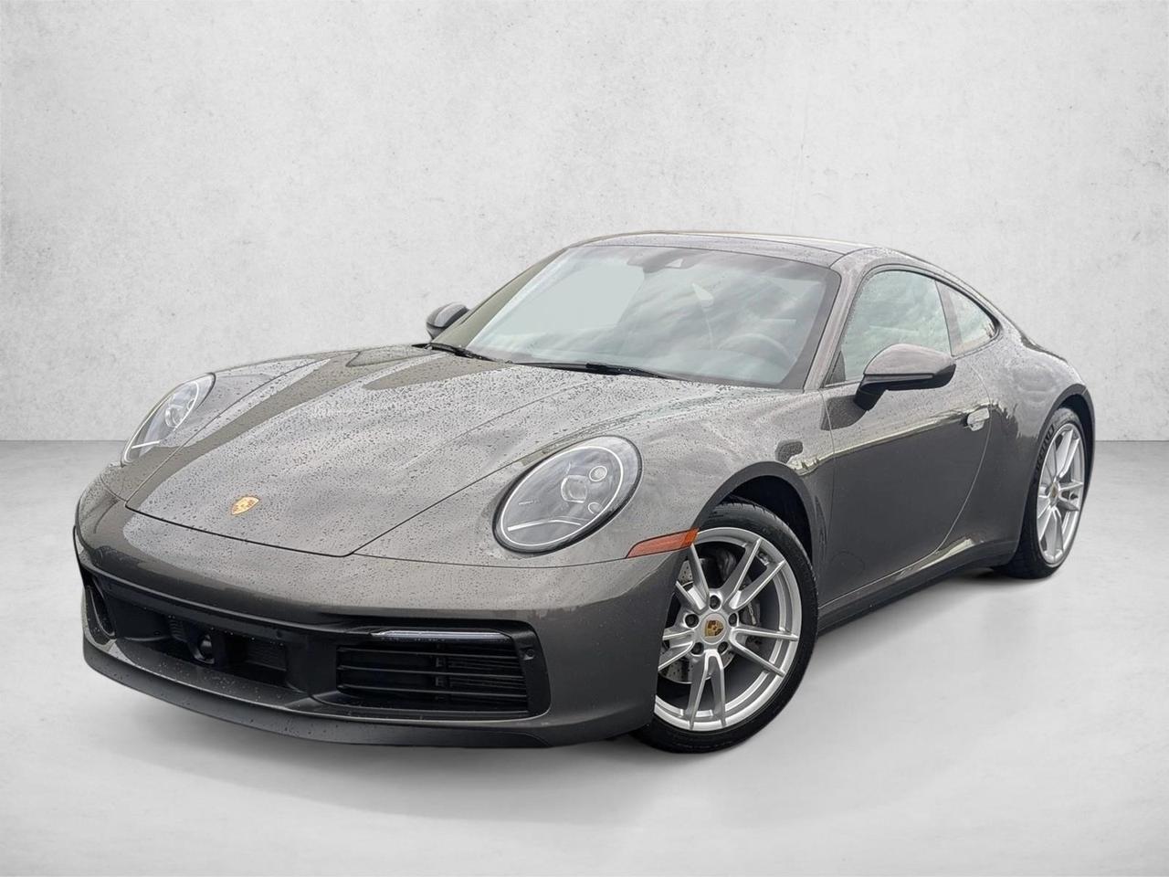 2020 Porsche 911 Carrera