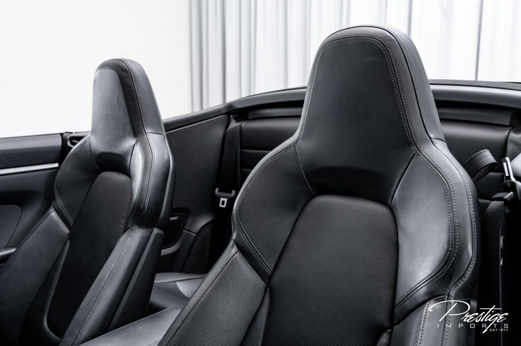 2020 Porsche 911 Carrera S Cabriolet North Miami Beach FL