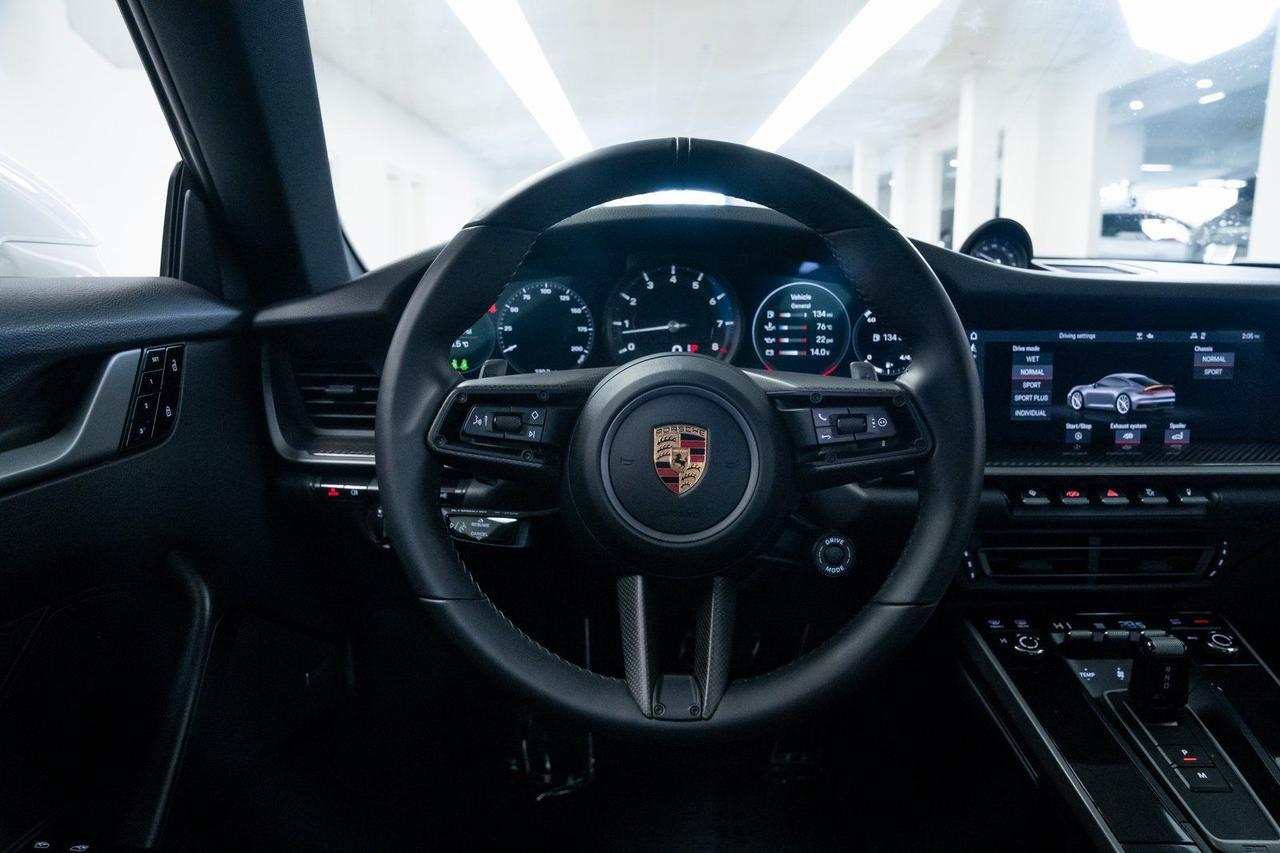 2020 Porsche 911 Carrera S Carbon Ceramic Brakes Sport Exhaust Portland OR