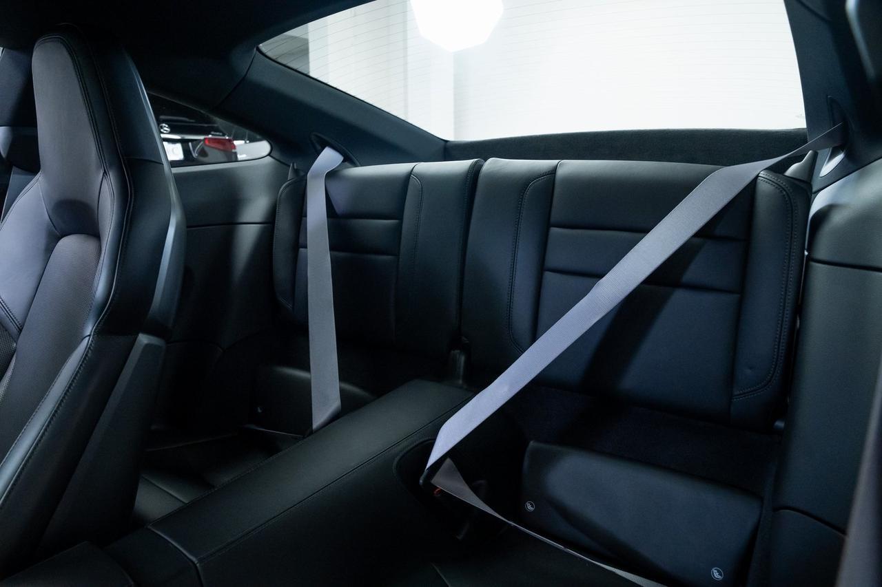 2020 Porsche 911 Carrera S Carbon Ceramic Brakes Sport Exhaust Portland OR