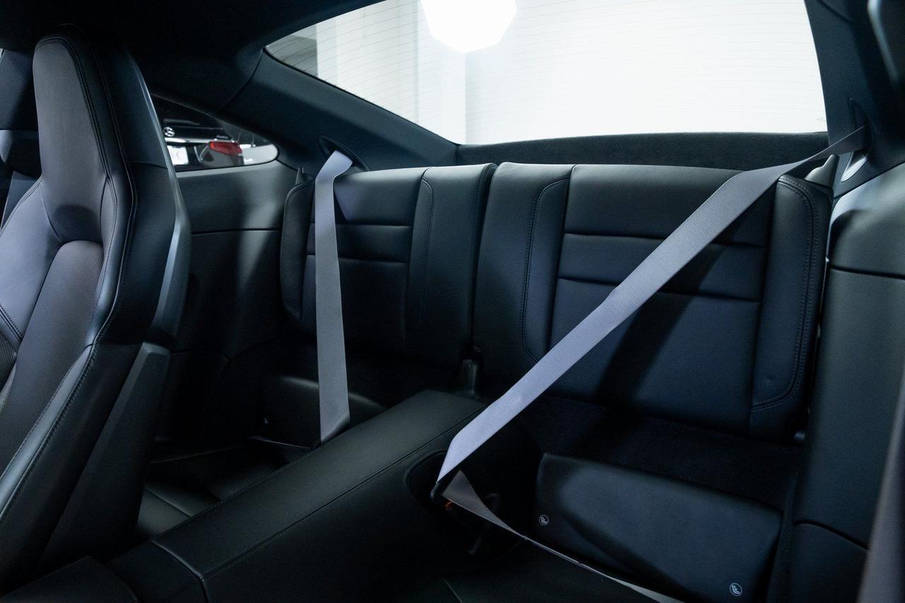 2020 Porsche 911 Carrera S Carbon Ceramic Brakes Sport Exhaust Portland OR