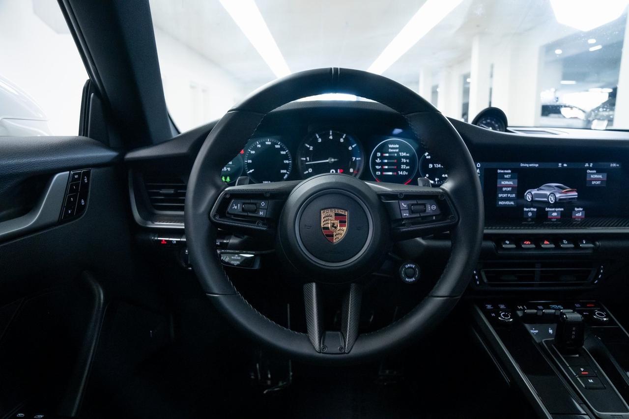 2020 Porsche 911 Carrera S Carbon Ceramic Brakes Sport Exhaust Portland OR