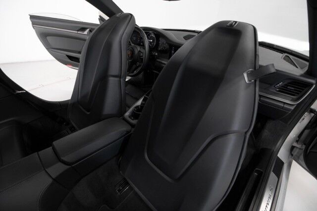 2020 Porsche 911 Carrera S Coupe *CHALK* *6300 MILES* *SPORTS PKG* *SPORTS CHRONO PKG* *BOSE* *RS SPYDER WHEELS* San Diego CA