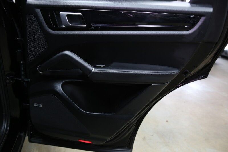 2020 Porsche Cayenne Plainview NY