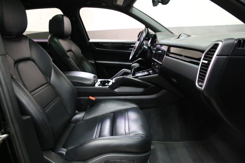 2020 Porsche Cayenne Plainview NY