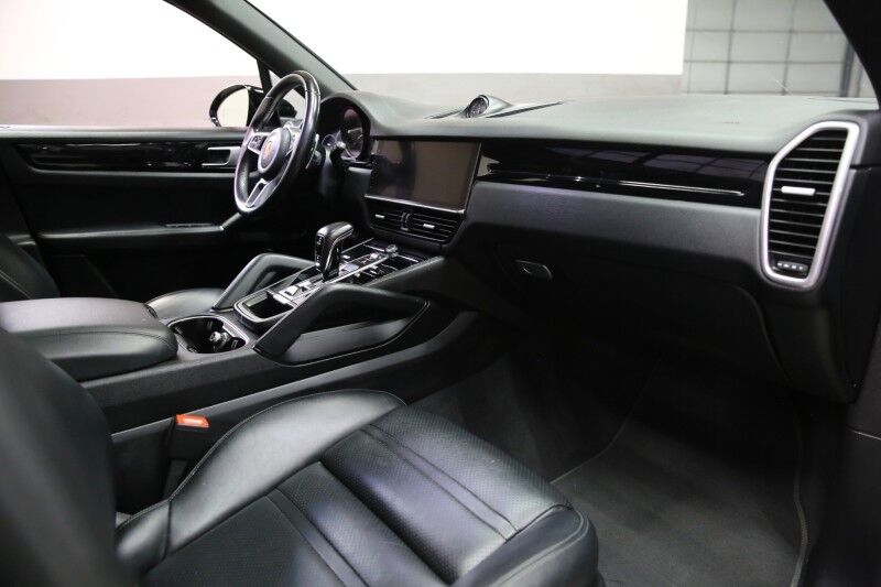 2020 Porsche Cayenne Plainview NY