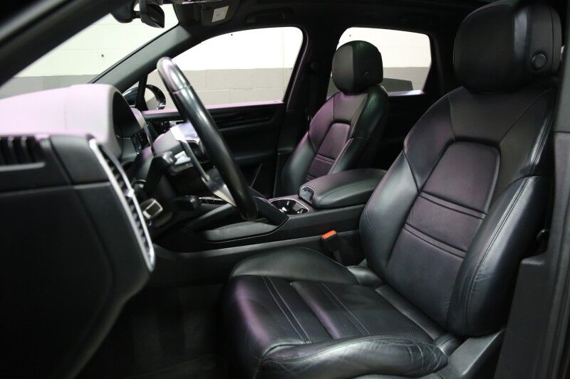 2020 Porsche Cayenne Plainview NY
