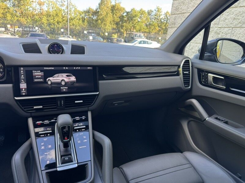 2020 Porsche Cayenne Willow Grove PA