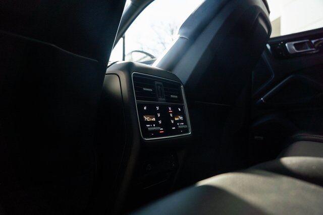 2020 Porsche Cayenne Base Paramus NJ