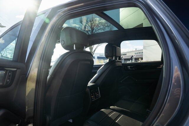 2020 Porsche Cayenne Base Paramus NJ