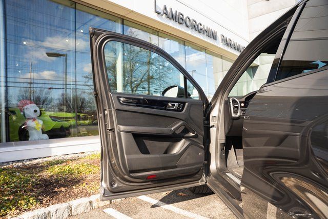 2020 Porsche Cayenne Base Paramus NJ