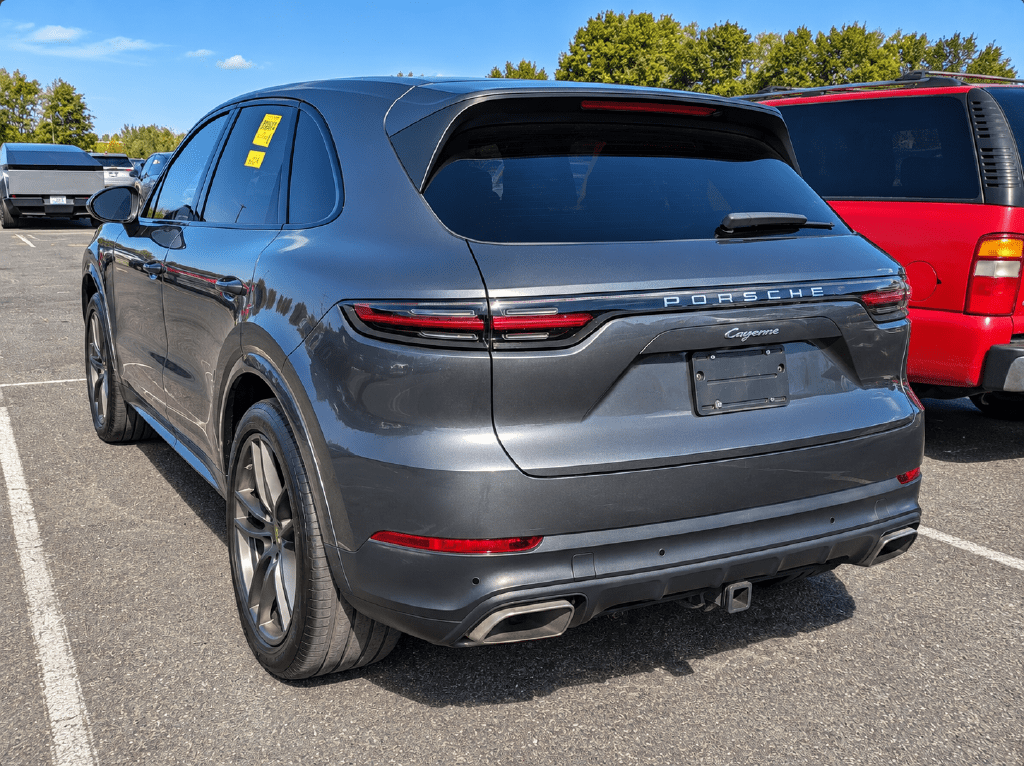 2020 Porsche Cayenne Base