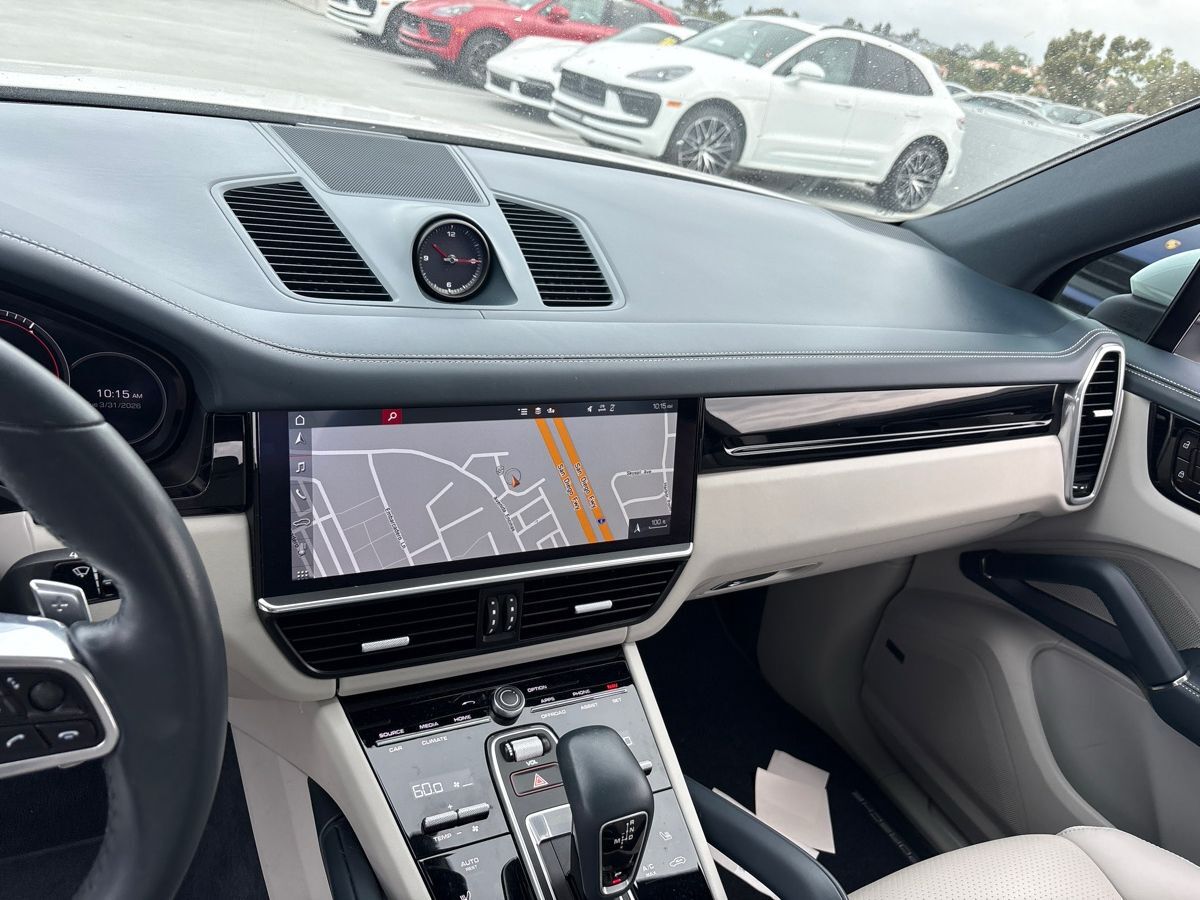 2020 Porsche Cayenne Comfort Access Panoramic Roof Portland OR