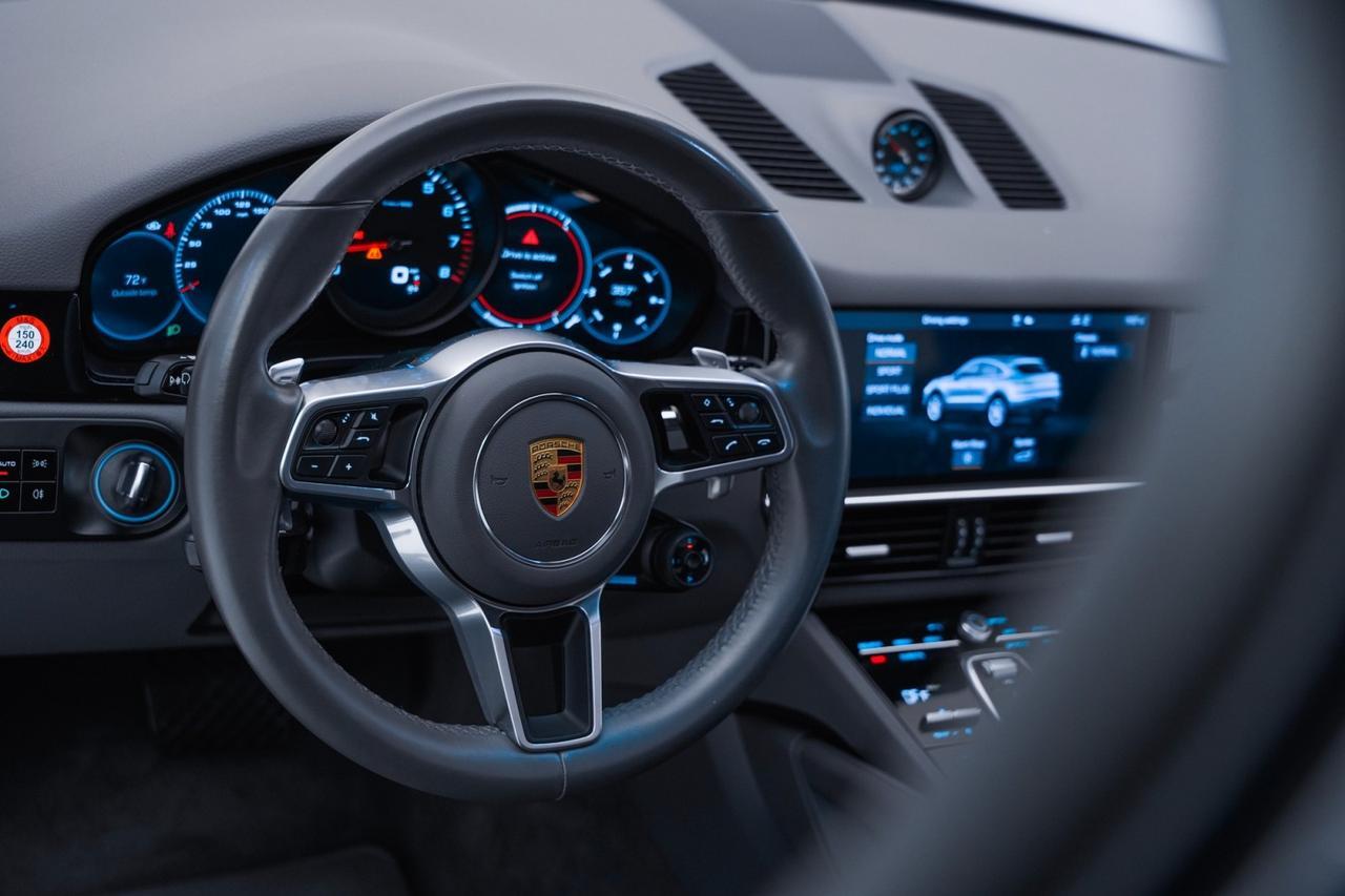 2020 Porsche Cayenne Coupe Pompano Beach FL