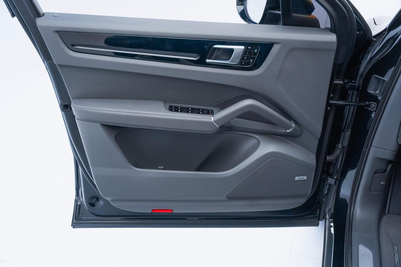 2020 Porsche Cayenne Coupe Pompano Beach FL