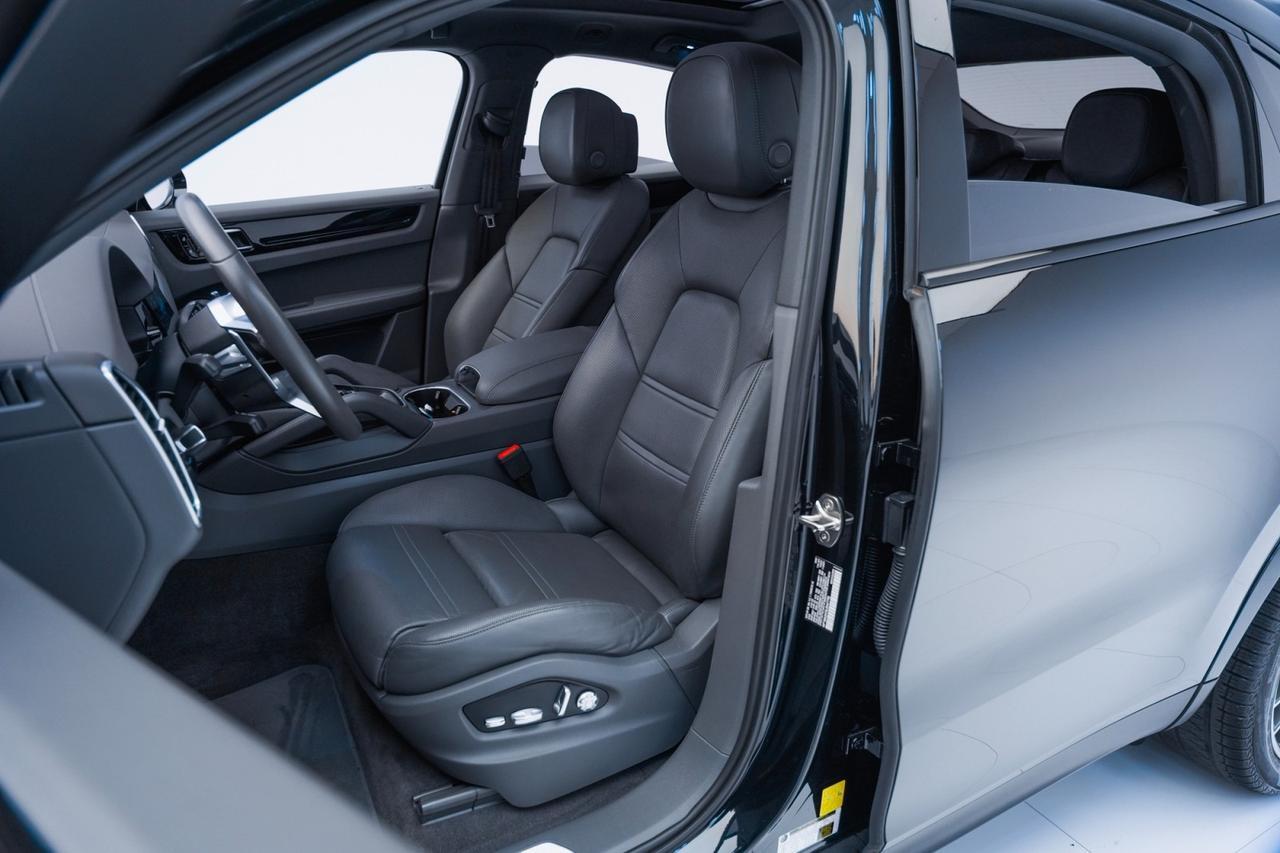 2020 Porsche Cayenne Coupe Pompano Beach FL