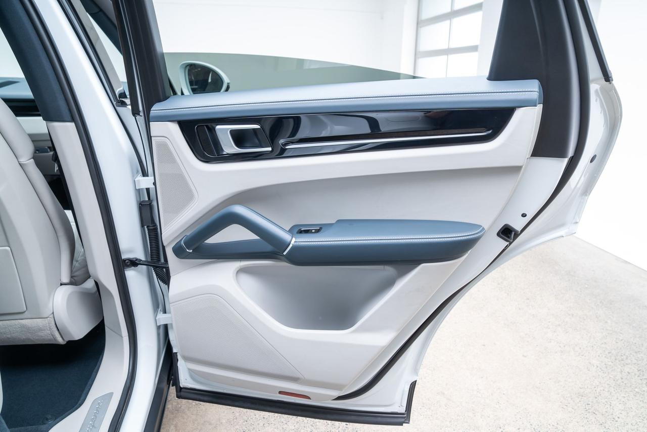 2020 Porsche Cayenne Coupe S Head-Up Display Ventilated Seats Portland OR