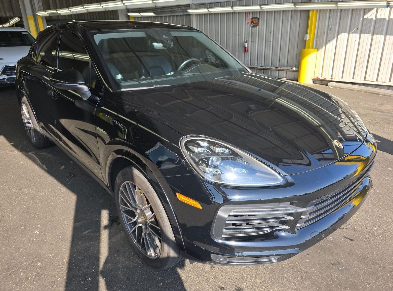 2020 Porsche Cayenne E-Hybrid Coupe Base Gladstone OR