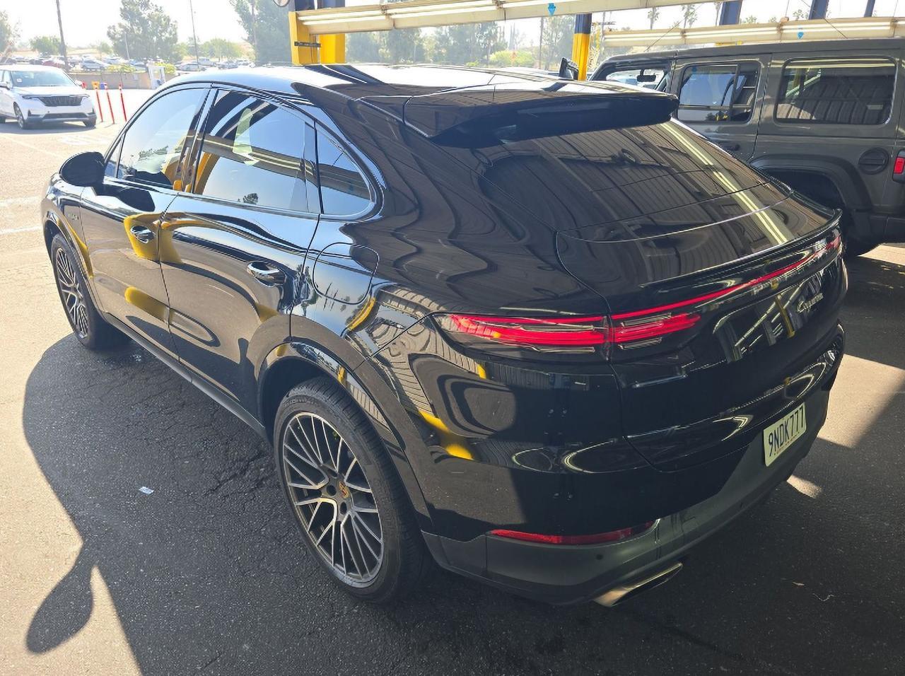 2020 Porsche Cayenne E-Hybrid Coupe Base Gladstone OR