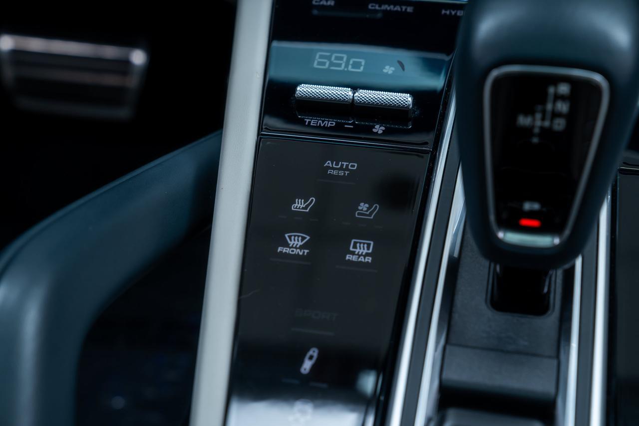 2020 Porsche Cayenne E-Hybrid Coupe Turbo S Premium Package Plus / Rear Axle Steering Portland OR