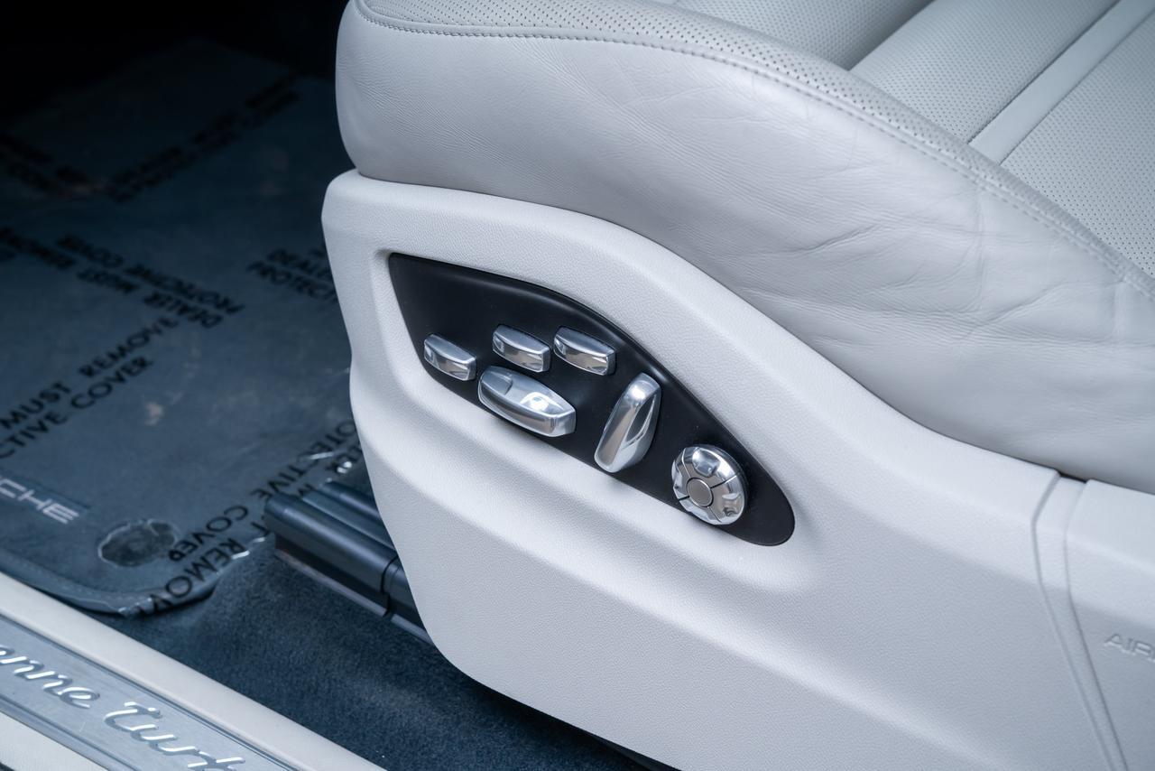 2020 Porsche Cayenne E-Hybrid Coupe Turbo S Premium Package Plus / Rear Axle Steering Portland OR