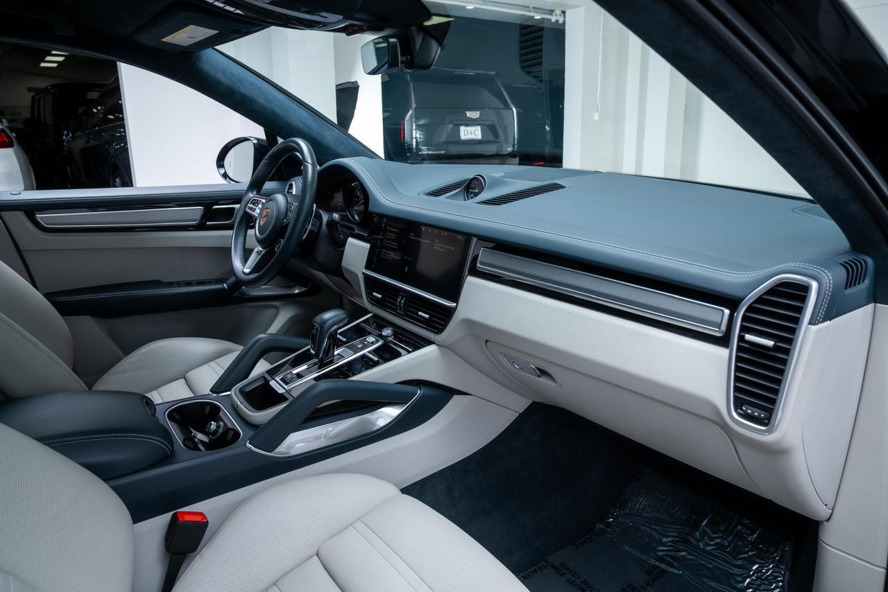2020 Porsche Cayenne E-Hybrid Coupe Turbo S Premium Package Plus / Rear Axle Steering Portland OR
