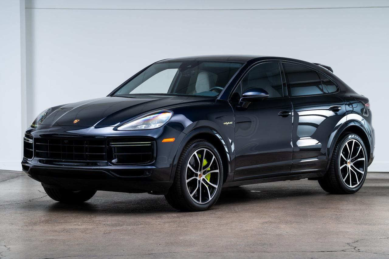 2020 Porsche Cayenne E-Hybrid Coupe Turbo S Premium Package Plus / Rear Axle Steering Portland OR
