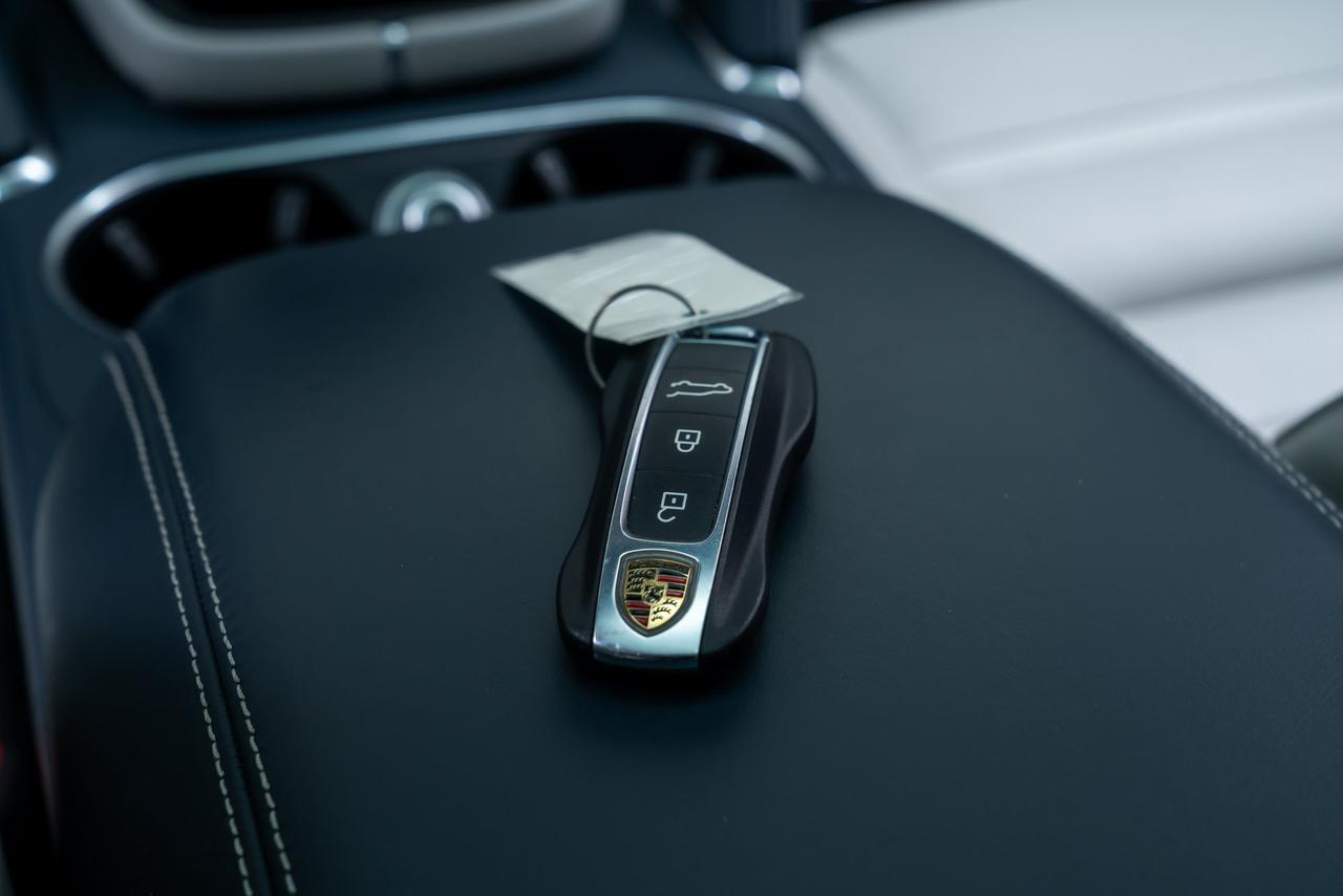 2020 Porsche Cayenne E-Hybrid Coupe Turbo S Premium Package Plus / Rear Axle Steering Portland OR