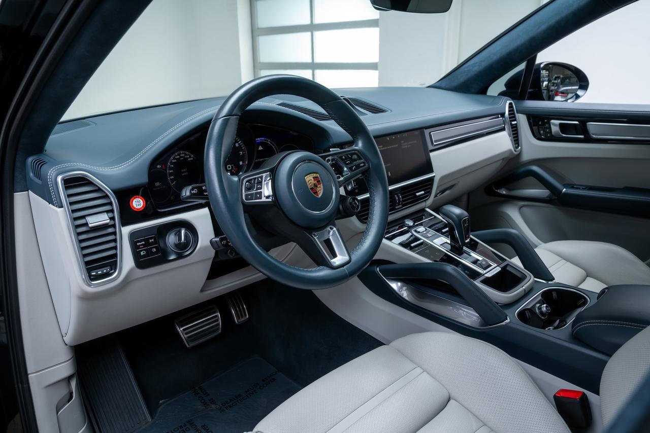 2020 Porsche Cayenne E-Hybrid Coupe Turbo S Premium Package Plus / Rear Axle Steering Portland OR
