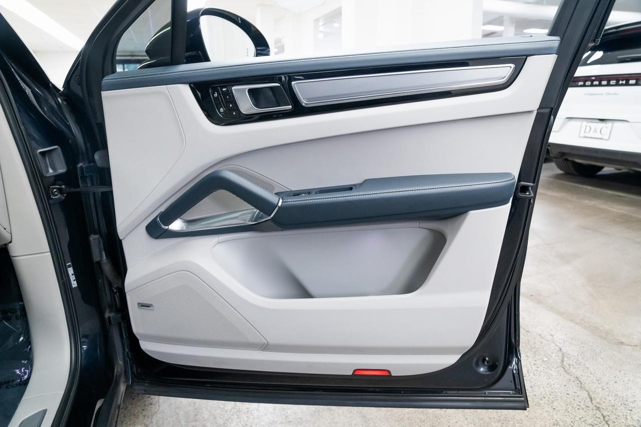 2020 Porsche Cayenne E-Hybrid Coupe Turbo S Sport Exhaust Rear Axle Steer Portland OR