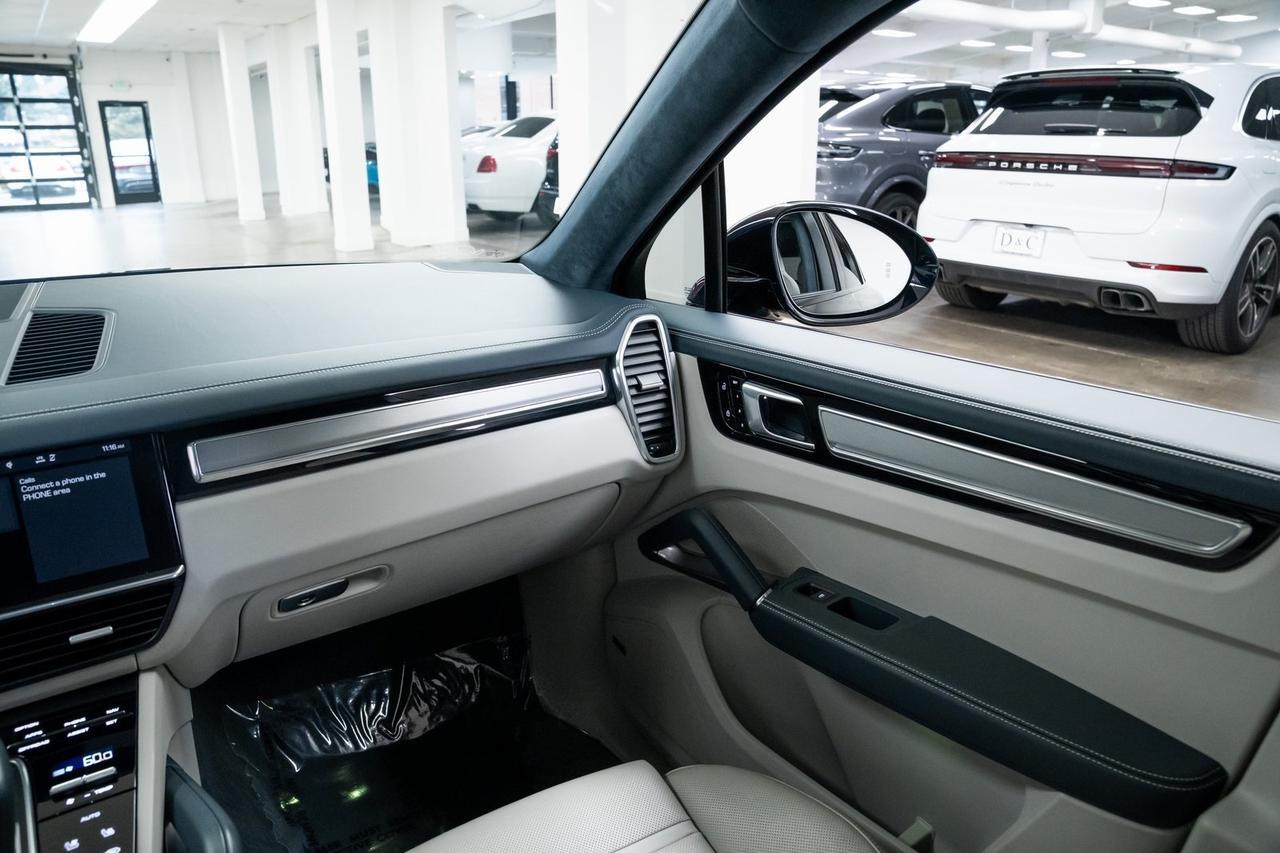 2020 Porsche Cayenne E-Hybrid Coupe Turbo S Sport Exhaust Rear Axle Steer Portland OR