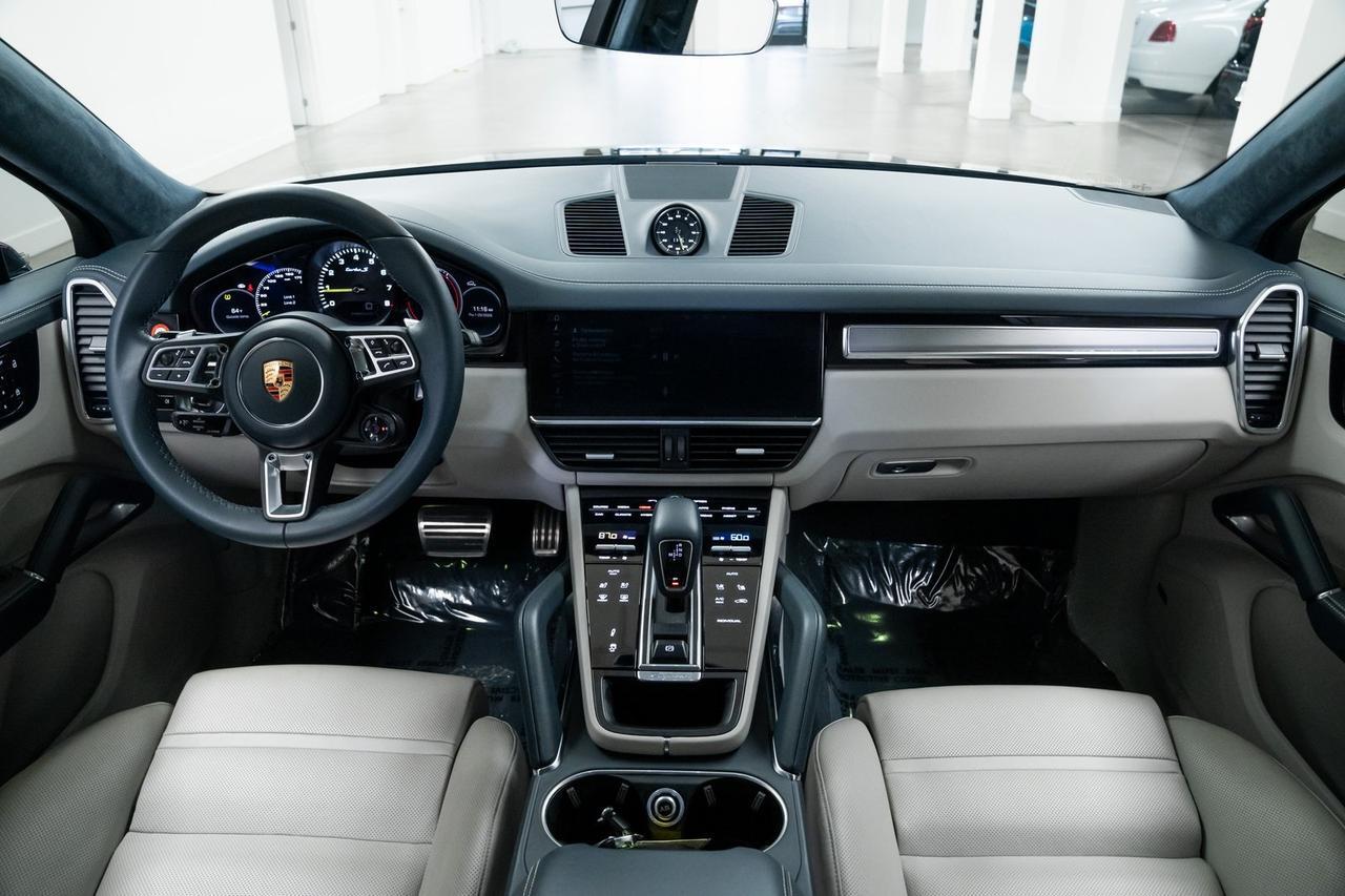 2020 Porsche Cayenne E-Hybrid Coupe Turbo S Sport Exhaust Rear Axle Steer Portland OR