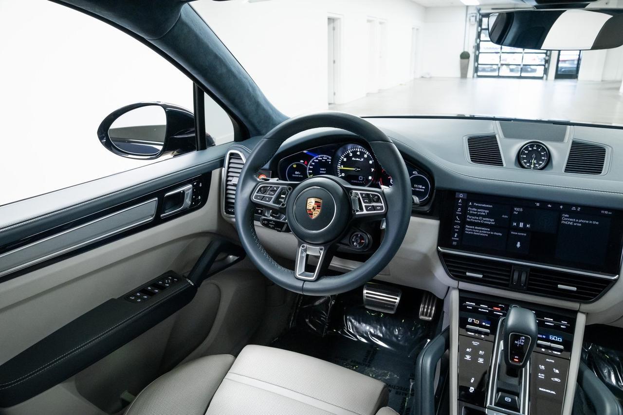 2020 Porsche Cayenne E-Hybrid Coupe Turbo S Sport Exhaust Rear Axle Steer Portland OR
