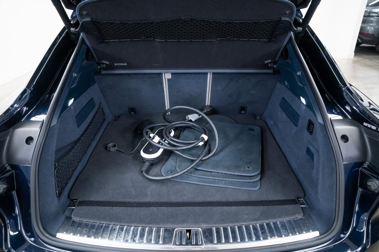 2020 Porsche Cayenne E-Hybrid Coupe Turbo S Sport Exhaust Rear Axle Steer Portland OR