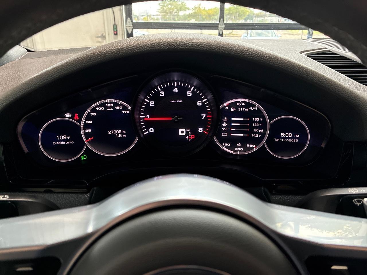2020 Porsche Cayenne Premium Pkg Plus, Heated Steering Wheel, 21in RS Spyder Wheels, Trailer Hitch Houston TX