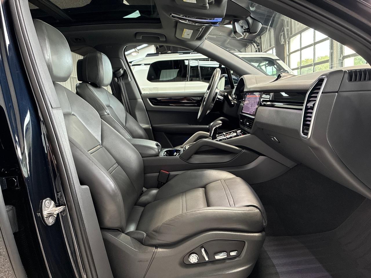 2020 Porsche Cayenne Premium Pkg Plus, Heated Steering Wheel, 21in RS Spyder Wheels, Trailer Hitch Houston TX