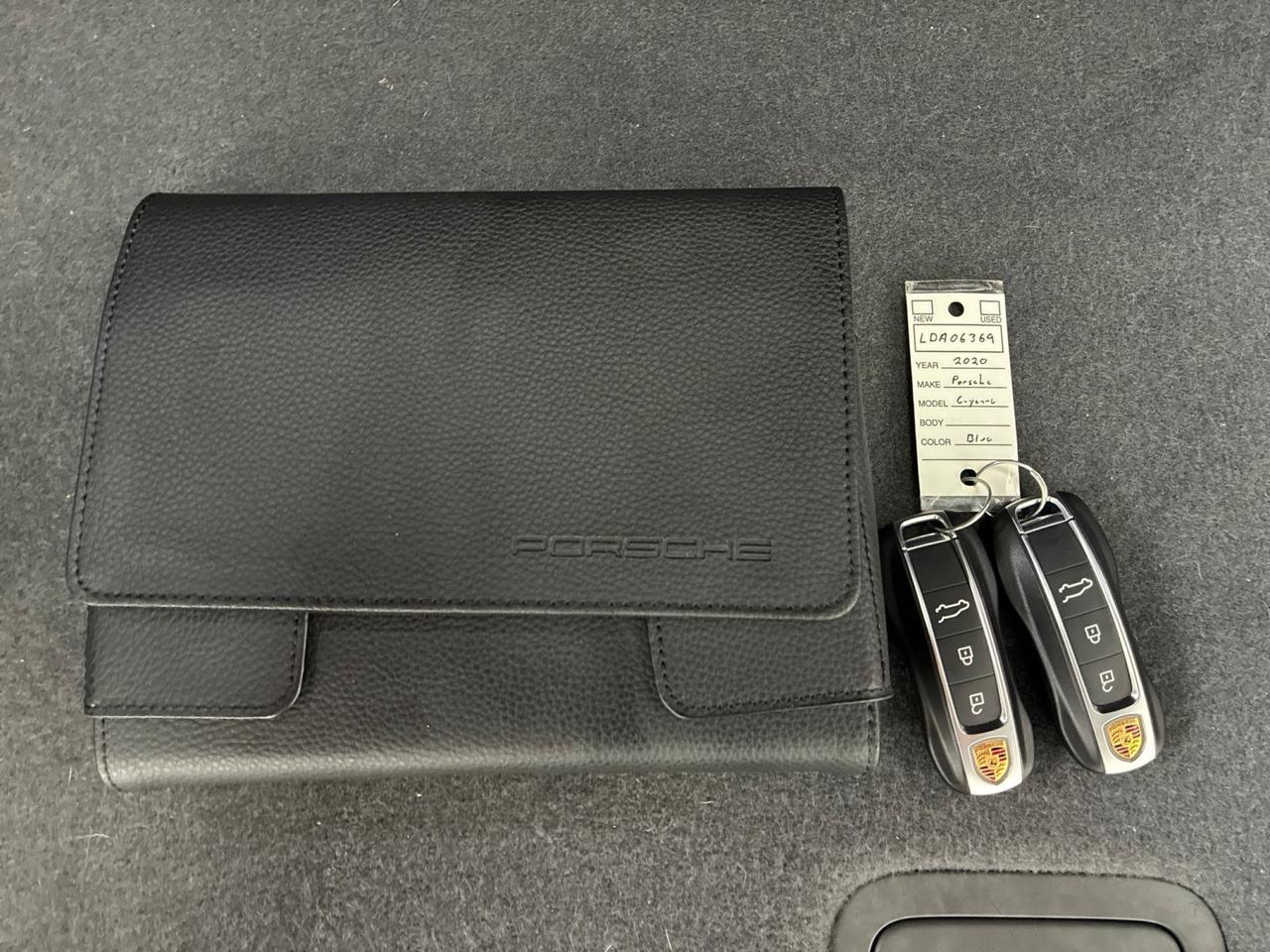2020 Porsche Cayenne Premium Pkg Plus, Heated Steering Wheel, 21in RS Spyder Wheels, Trailer Hitch Houston TX