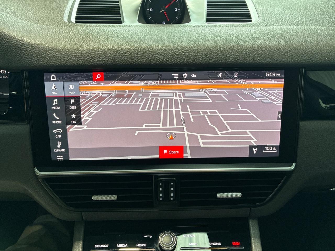 2020 Porsche Cayenne Premium Pkg Plus, Heated Steering Wheel, 21in RS Spyder Wheels, Trailer Hitch Houston TX