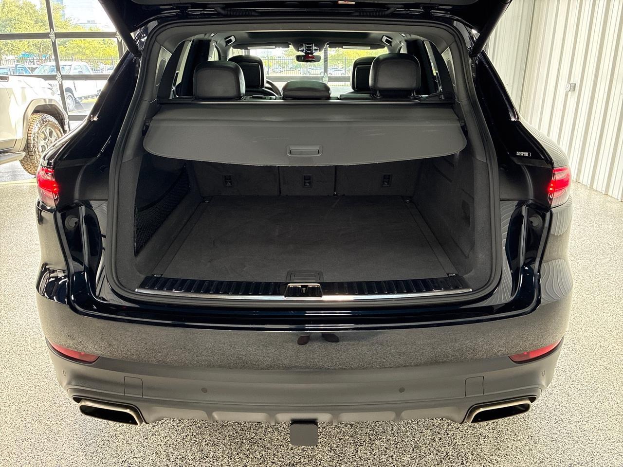2020 Porsche Cayenne Premium Pkg Plus, Heated Steering Wheel, 21in RS Spyder Wheels, Trailer Hitch Houston TX