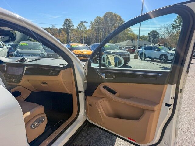 2020 Porsche Macan Conover NC