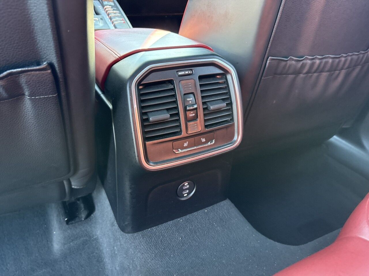 2020 Porsche Macan Fitchburg MA