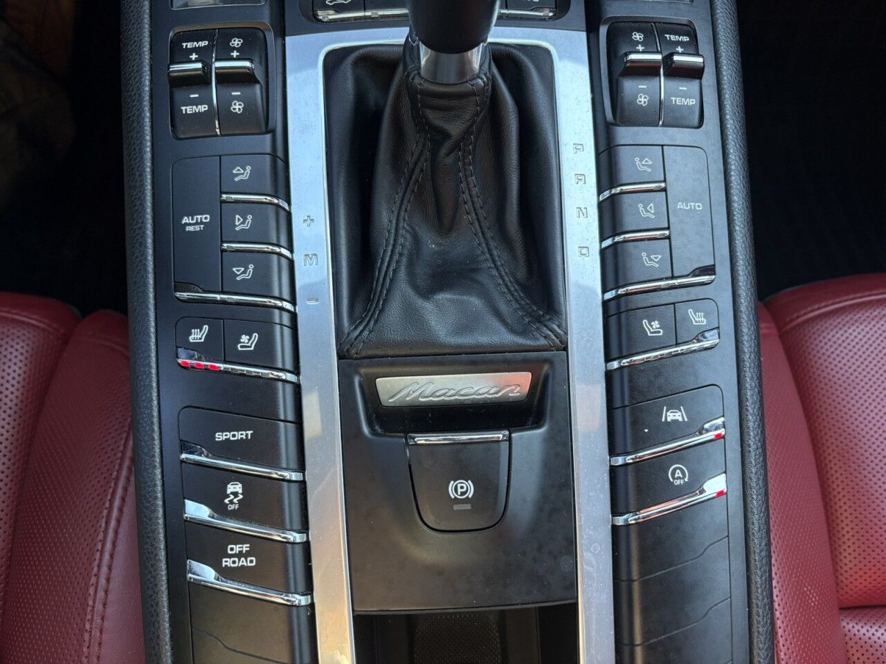 2020 Porsche Macan Fitchburg MA