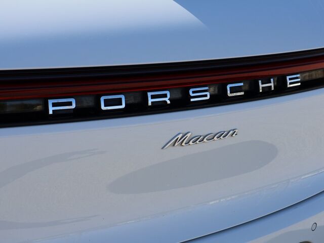 2020 Porsche Macan  Oshkosh WI