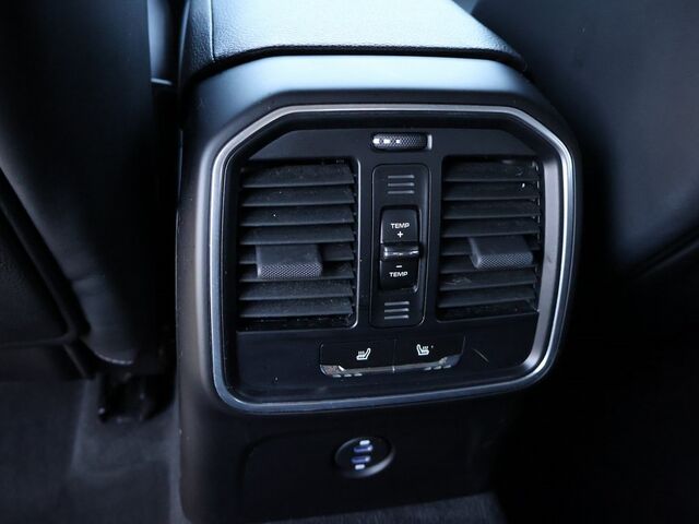 2020 Porsche Macan  Oshkosh WI