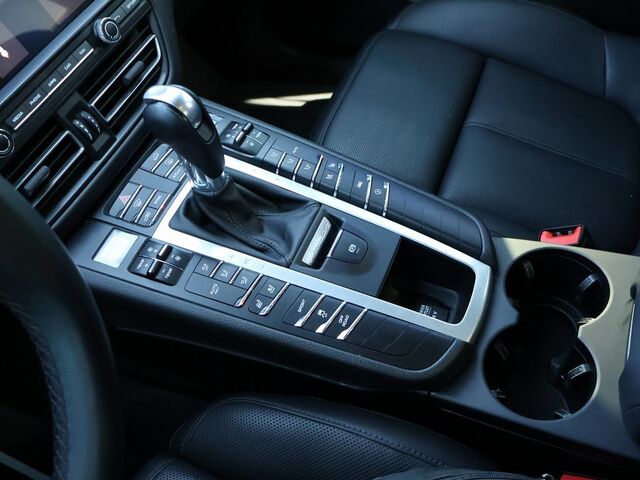 2020 Porsche Macan  Oshkosh WI