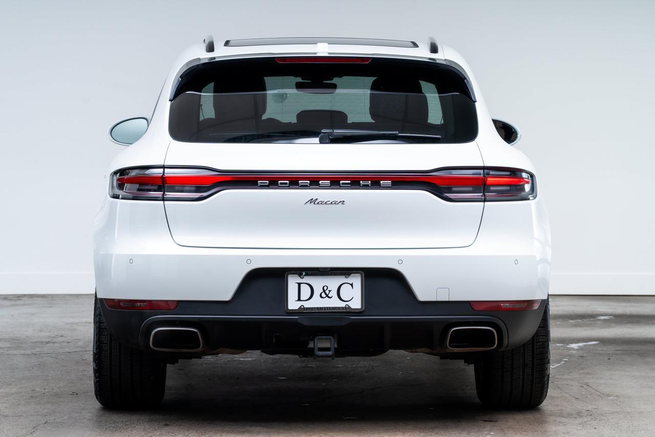 2020 Porsche Macan 1 Owner / Premium Package Plus Portland OR