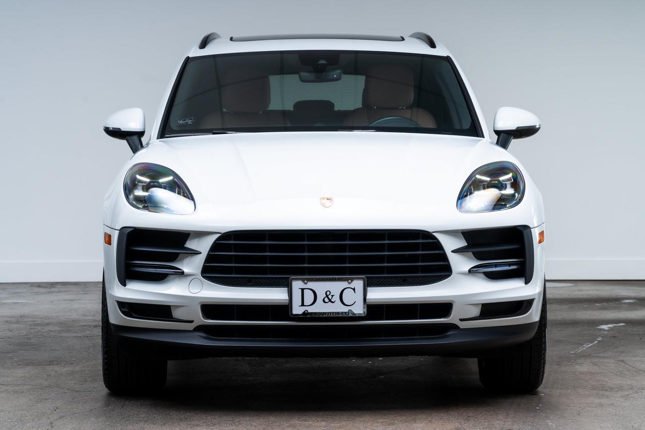 2020 Porsche Macan 1 Owner / Premium Package Plus Portland OR